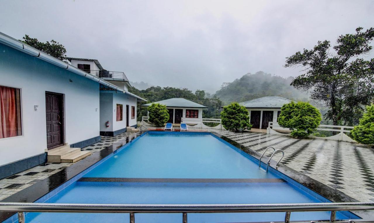 Treebo Trend Misty Garden Resorts With Mountain View Munnar Buitenkant foto